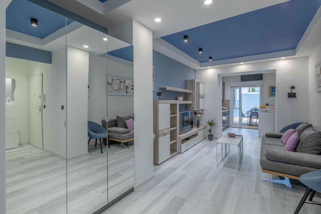 Arena Blue Dream - Modern Apartment With Terrace بولا المظهر الخارجي الصورة